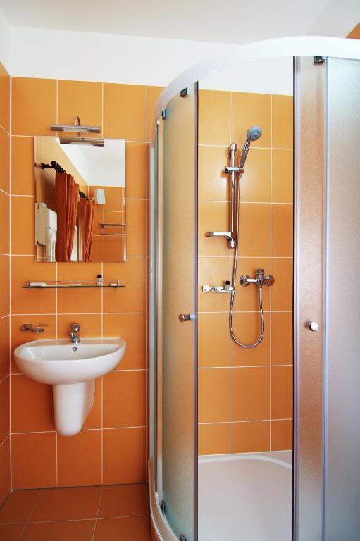 Hotel Pod Sluncem Třebíz 객실 사진